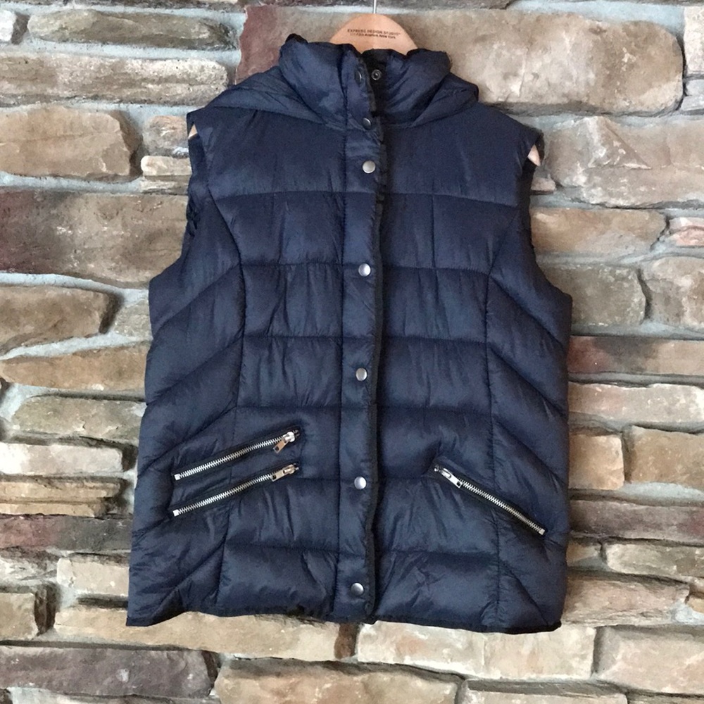 NWT Entro puffer vest